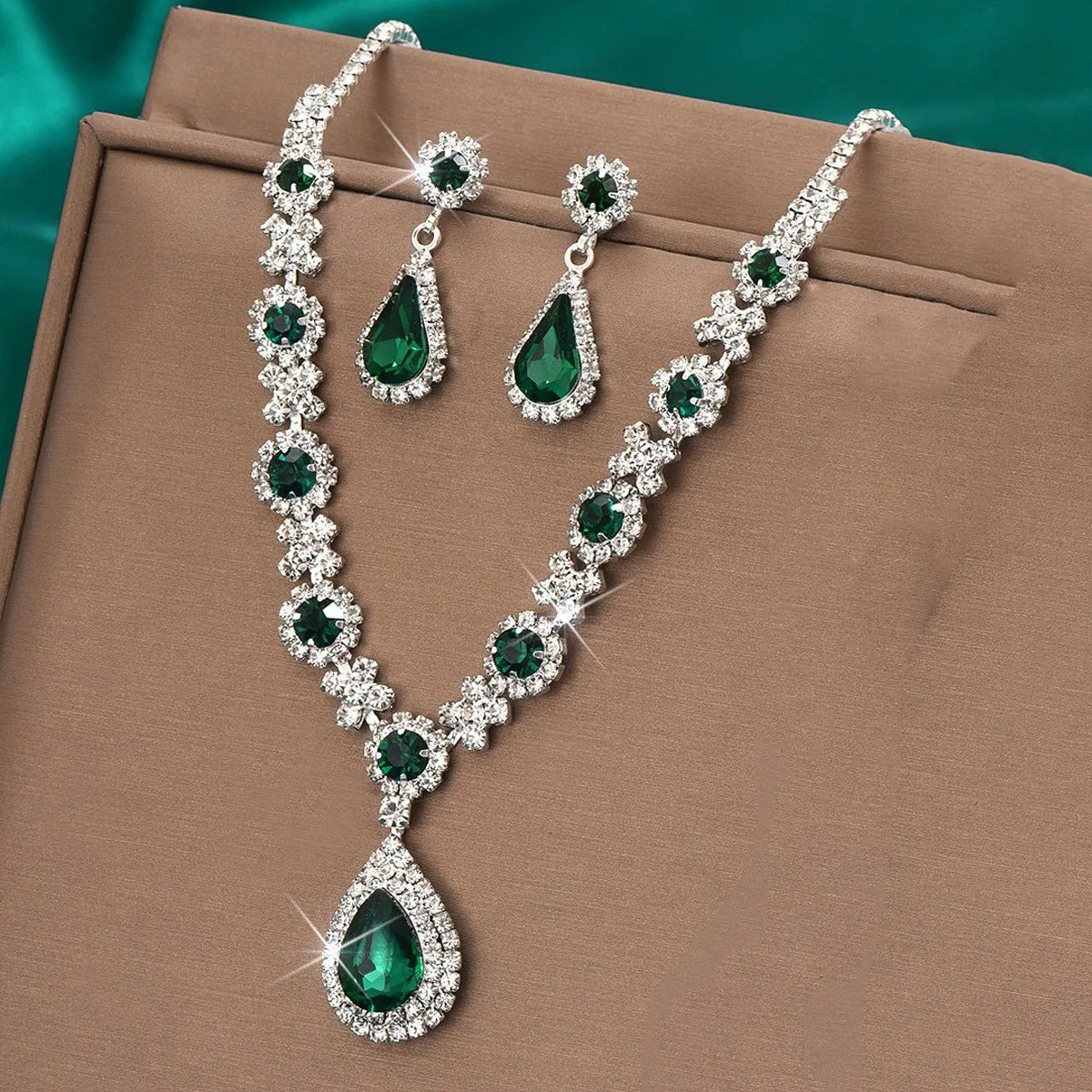 3 Pieces Of Necklace With Earrings Set